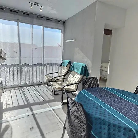 100m From The Private Parking Appartement *